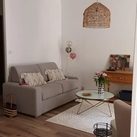 T2 40 M2 Rue Du Casino Centre-ville Climatise 1 Balcon Apartment Aix-les-Bains